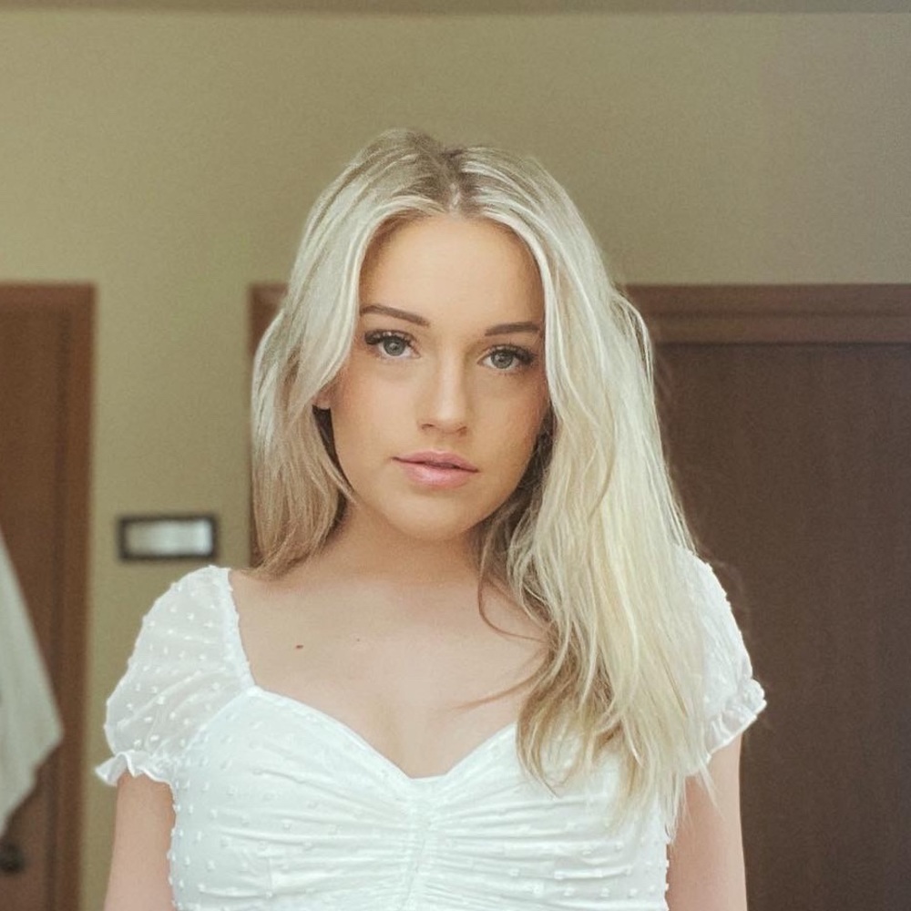 Meet your Posher, Katie